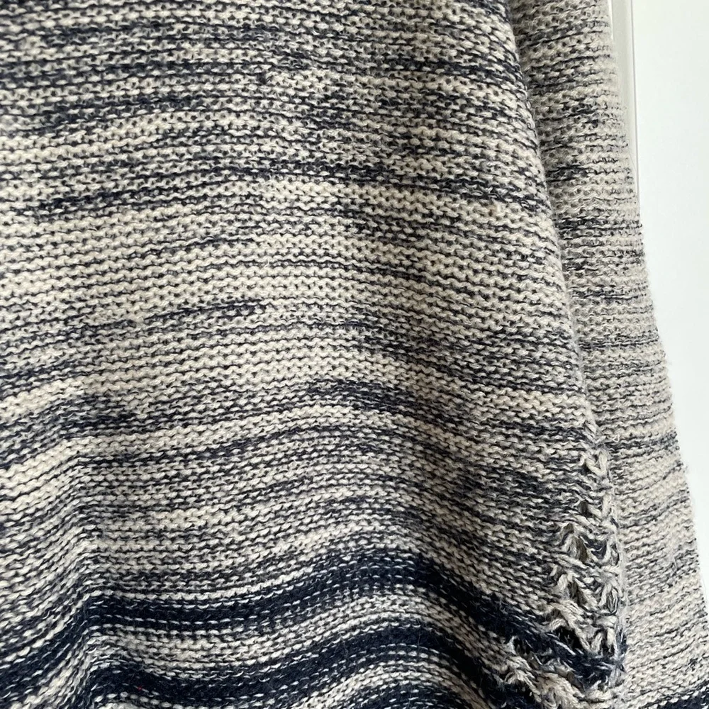 Anthropologie Paper Crane Sweater - Picture 6 of 9